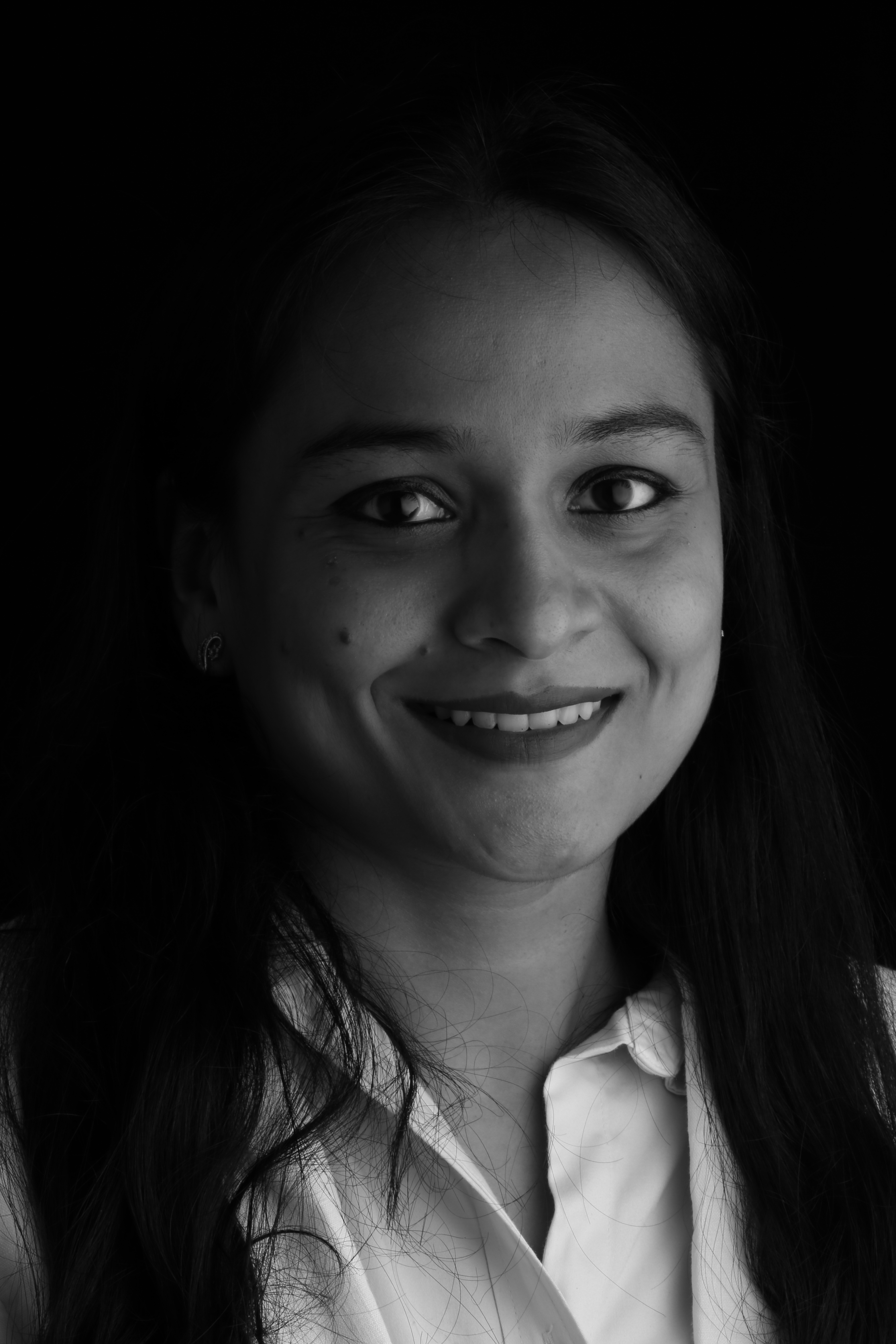 Dr. Nidhi Mehta – BDS, Comprehensive Dentist and Founder of Smile Clinique, Malabar Hill, Mumbai